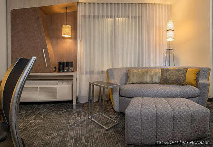 Courtyard By Marriott Lake Charles Zewnętrze zdjęcie